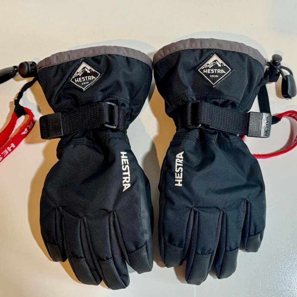 Hestra Gauntlet CZone Jr Youth Ski Gloves Black